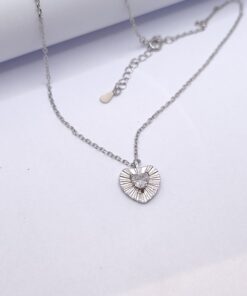 Alternative view of Κολιέ